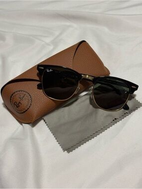 Ray-Ban Clubmaster Sunglasses